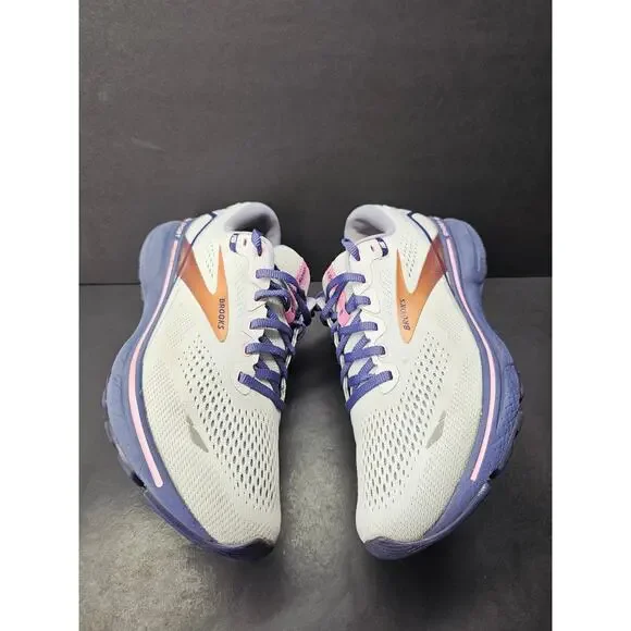 Brooks Women 9 Comfy footwear - Picture 9 of 9